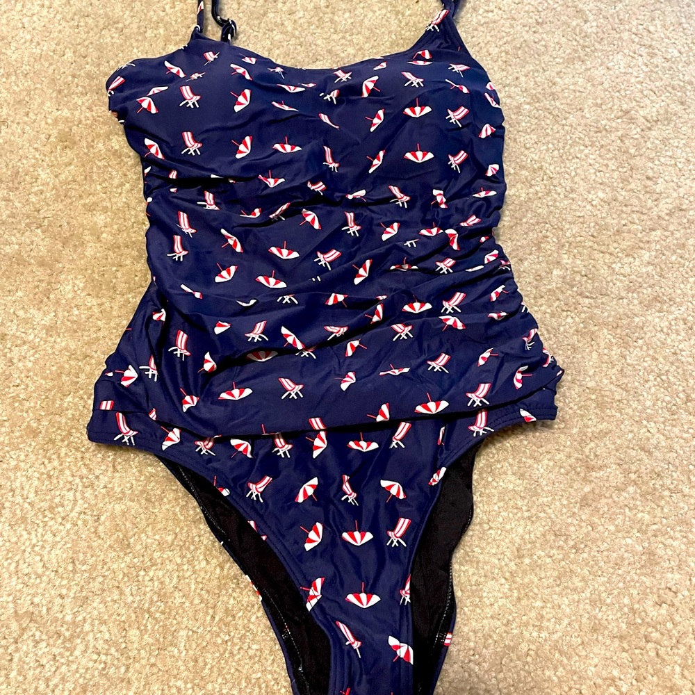 Beach umbrellas & chairs one-piece navy swim suit